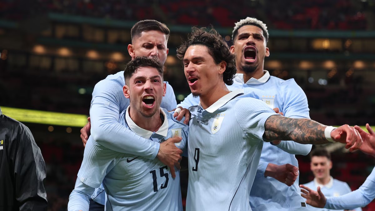 Uruguay empata y Bielsa respira