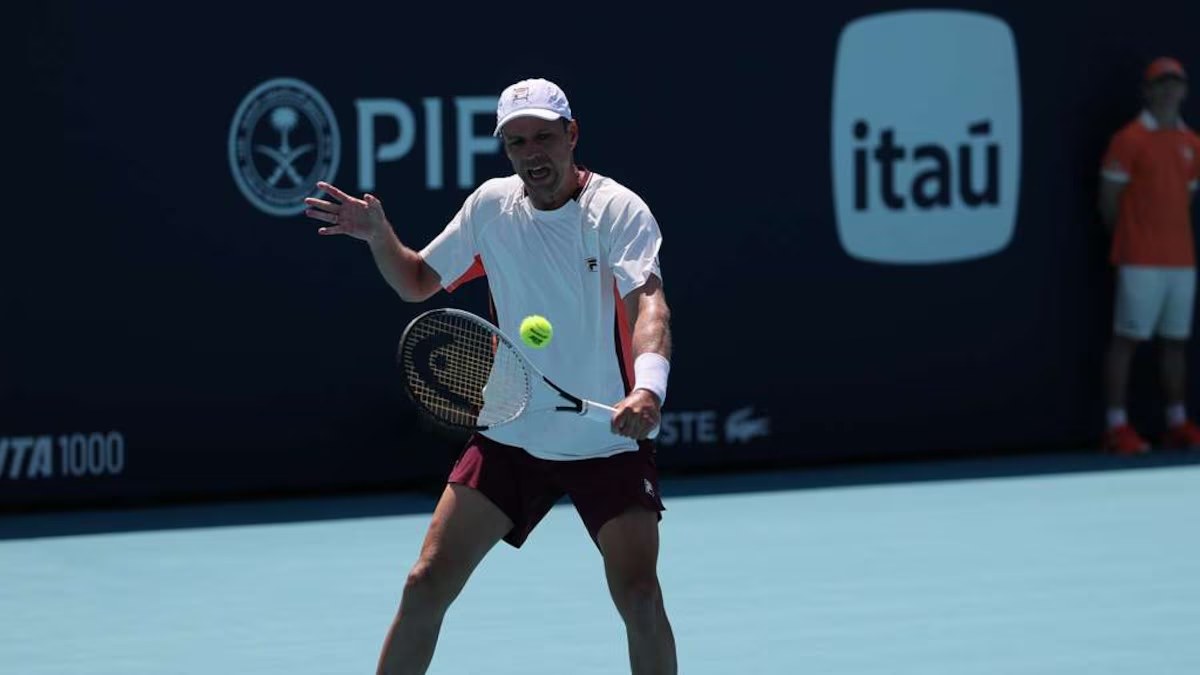 Zeballos regresa al número 1 del mundo