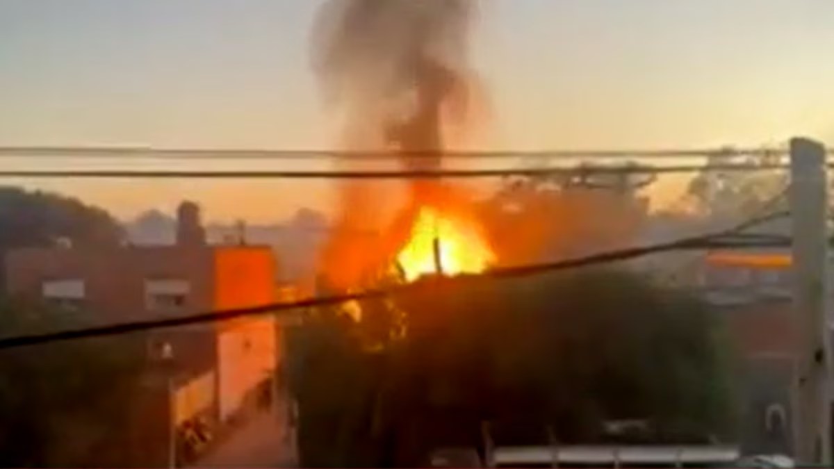 Explosiones en Merlo: incendio devastador en depósito de garrafas