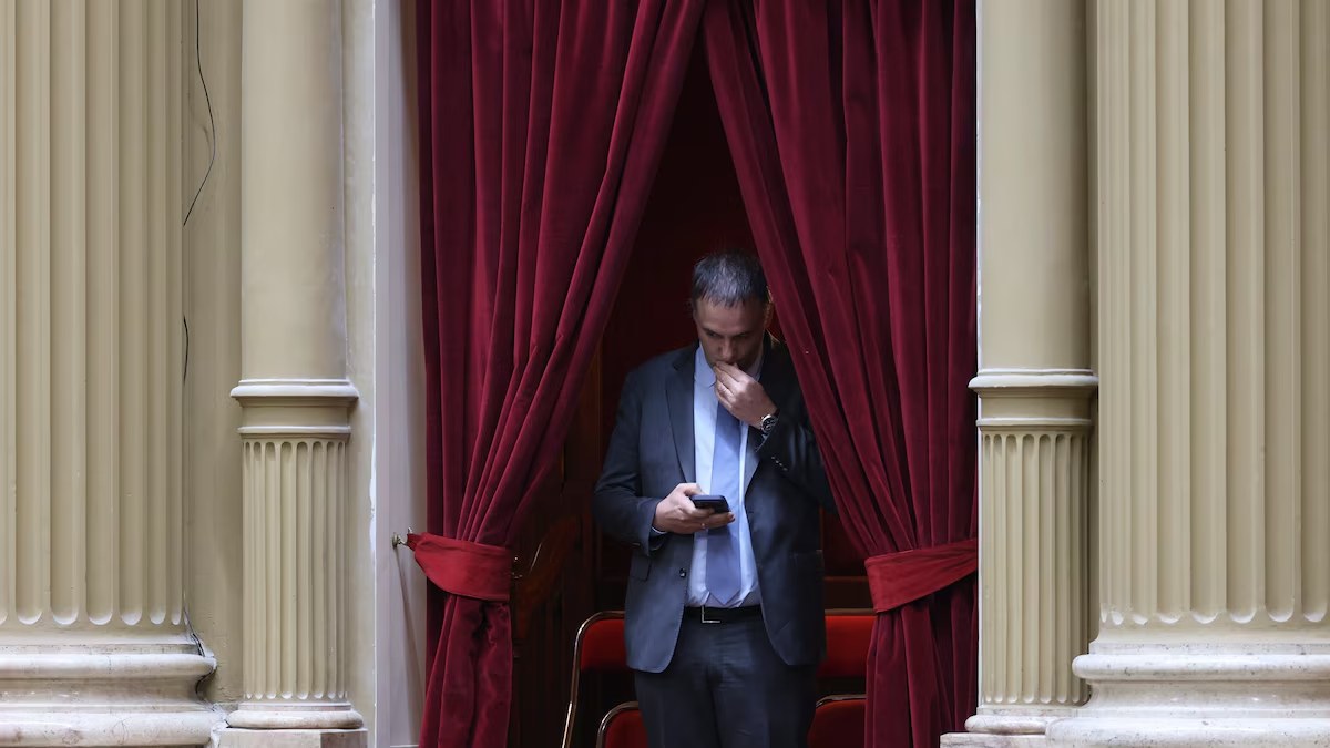 La caída de Adorni expone la hipocresía de LLA