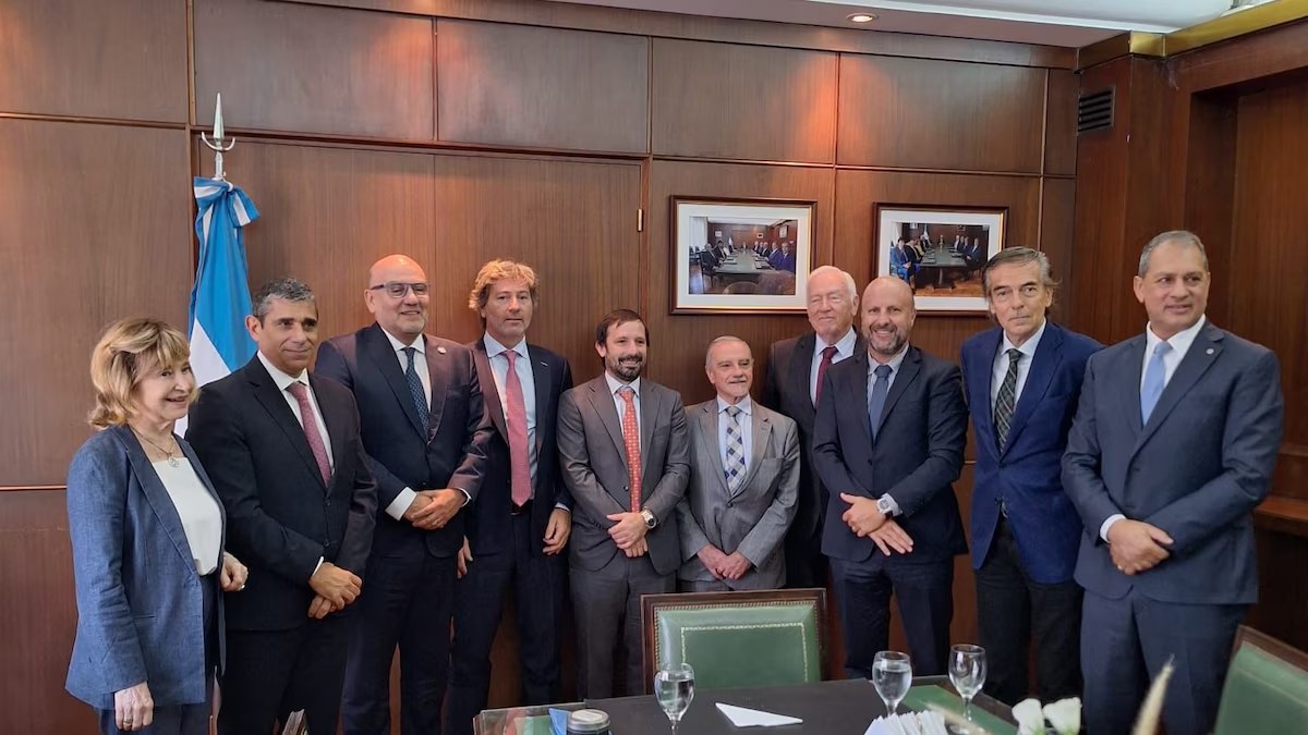 Mahiques en Comodoro Py: vacantes y sombras en la justicia